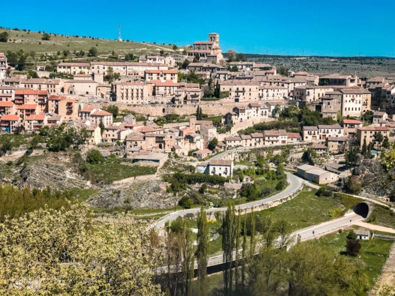 Les plus beaux villages d'Espagne autour de Madrid. Les plus beaux villages d'Espagne autour de Madrid.