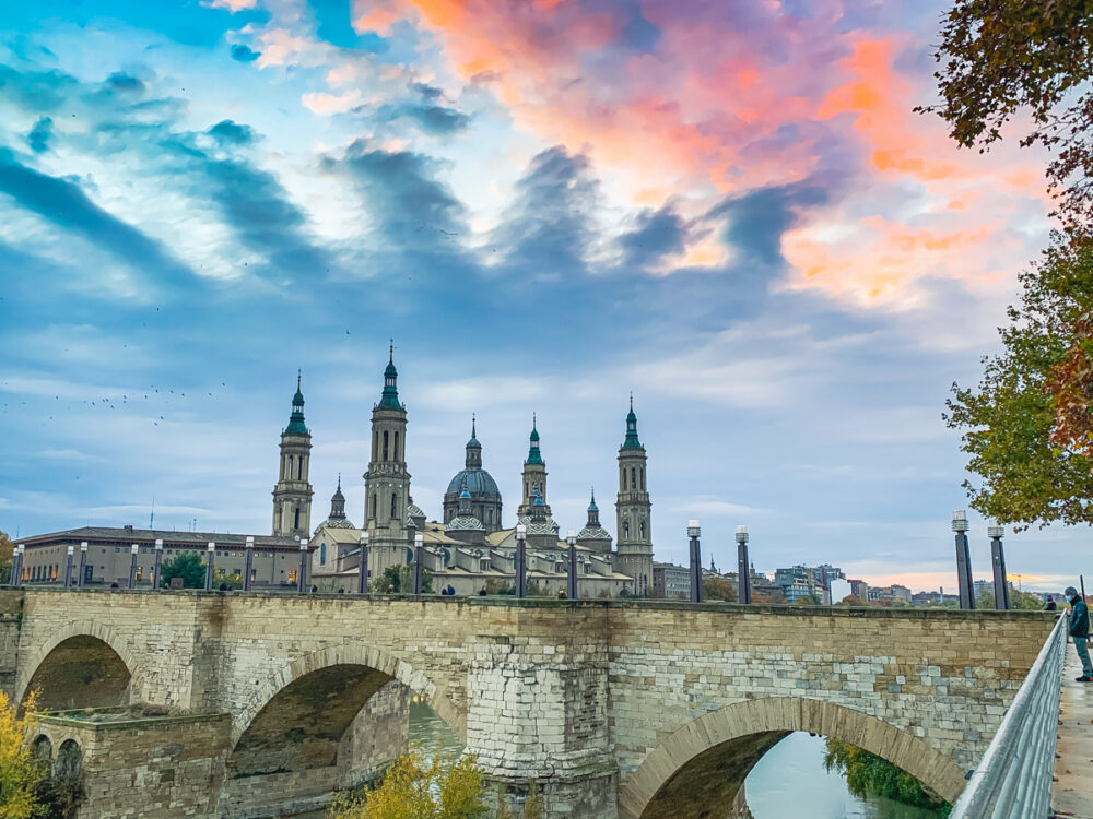 visiter Zaragoza - Voyager en train en Espagne