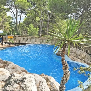camping castell mongri catalogne