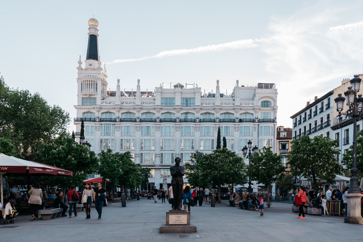 Plaza Santa Ana - Federico Garcia Lorca