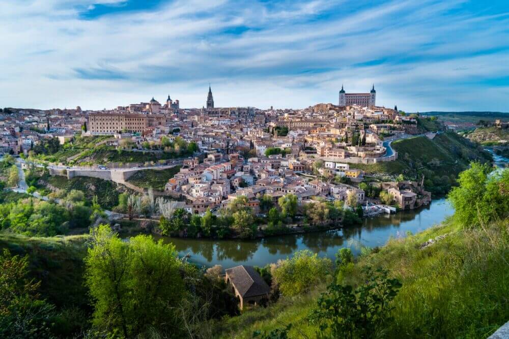 La ville de Tolède avec son Alcazar