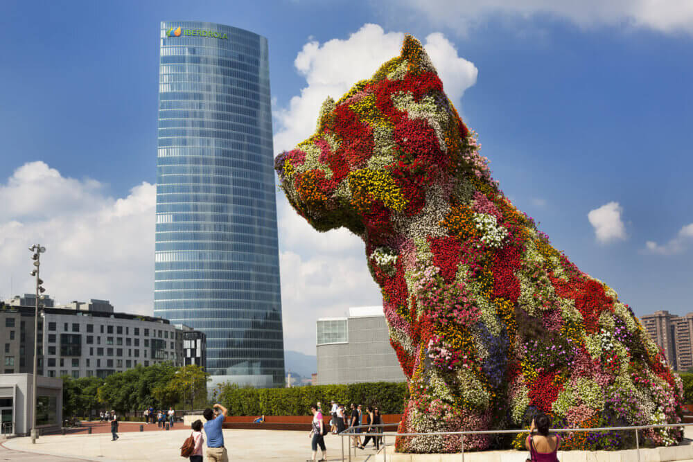 Perro de flores "cachorro" en Bilbao