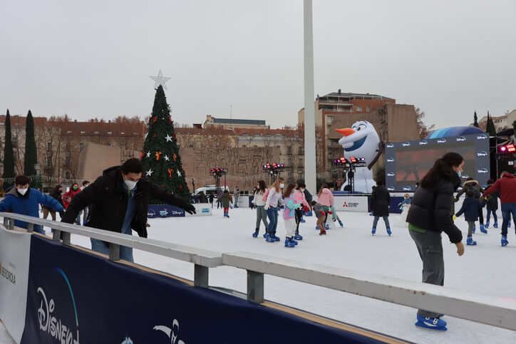 Les patinoires de Noël à Madrid et les environs