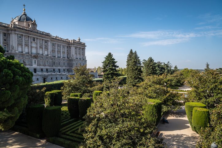 Jardins de Sabatini et Palais Royal de Madrid