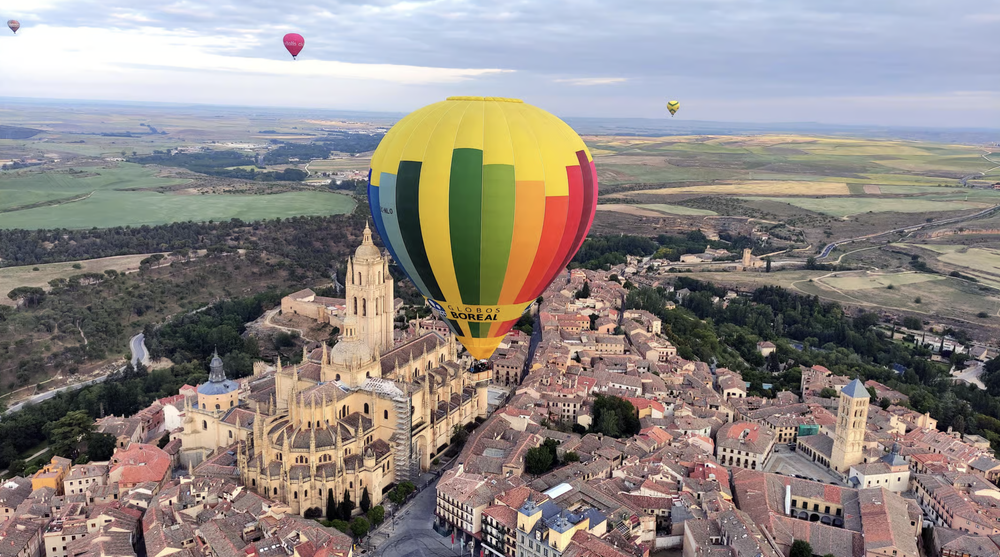 Vol en montgolfière à Ségovie avec prise en charge